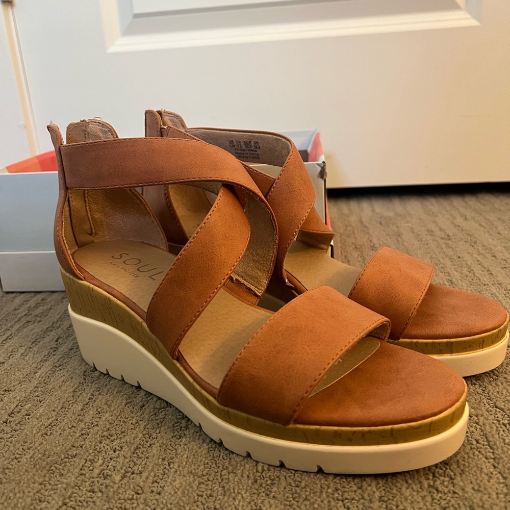 NWT Soul Naturalizer Wedge Sandals